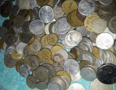 Vendo moedas de res